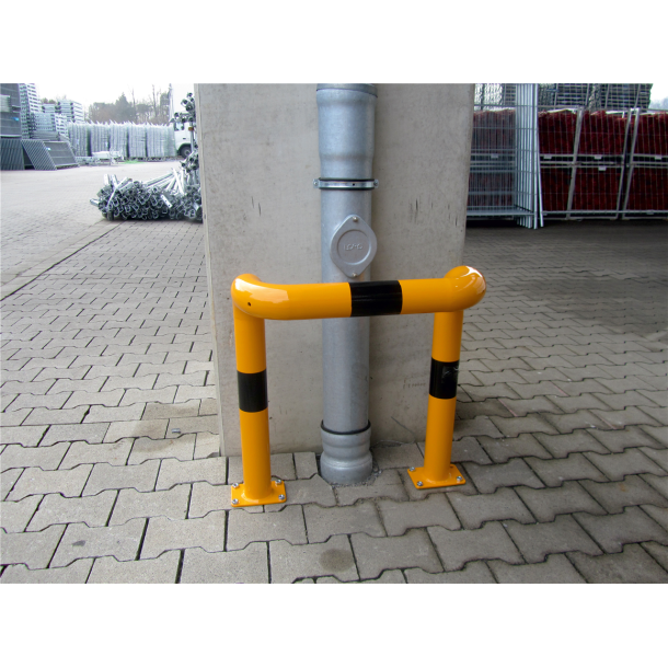 Anti-nudge hoop | double-sided, deep version | steel tube  76 mm | yellow / black | total width: 750 mm | height above ground: 650 mm | to be fixed by plugs